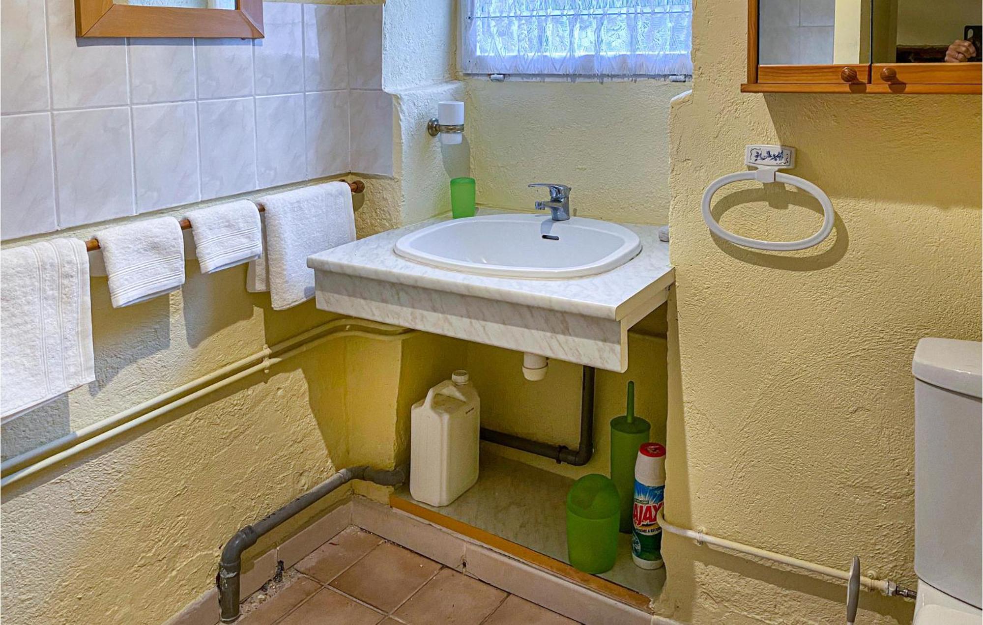 1 Bedroom Nice Home In Saint Martin Le Mault Exterior foto